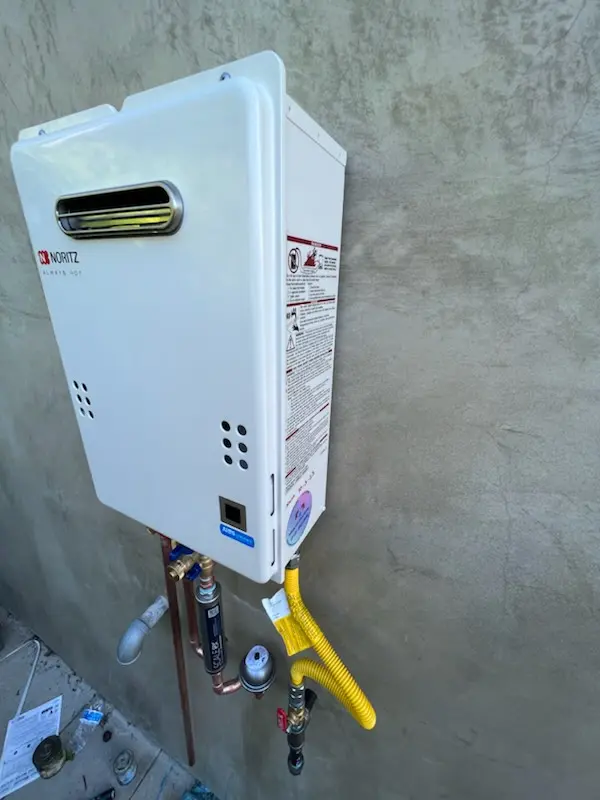 Tankless water heater installation for Clairmont Park homes